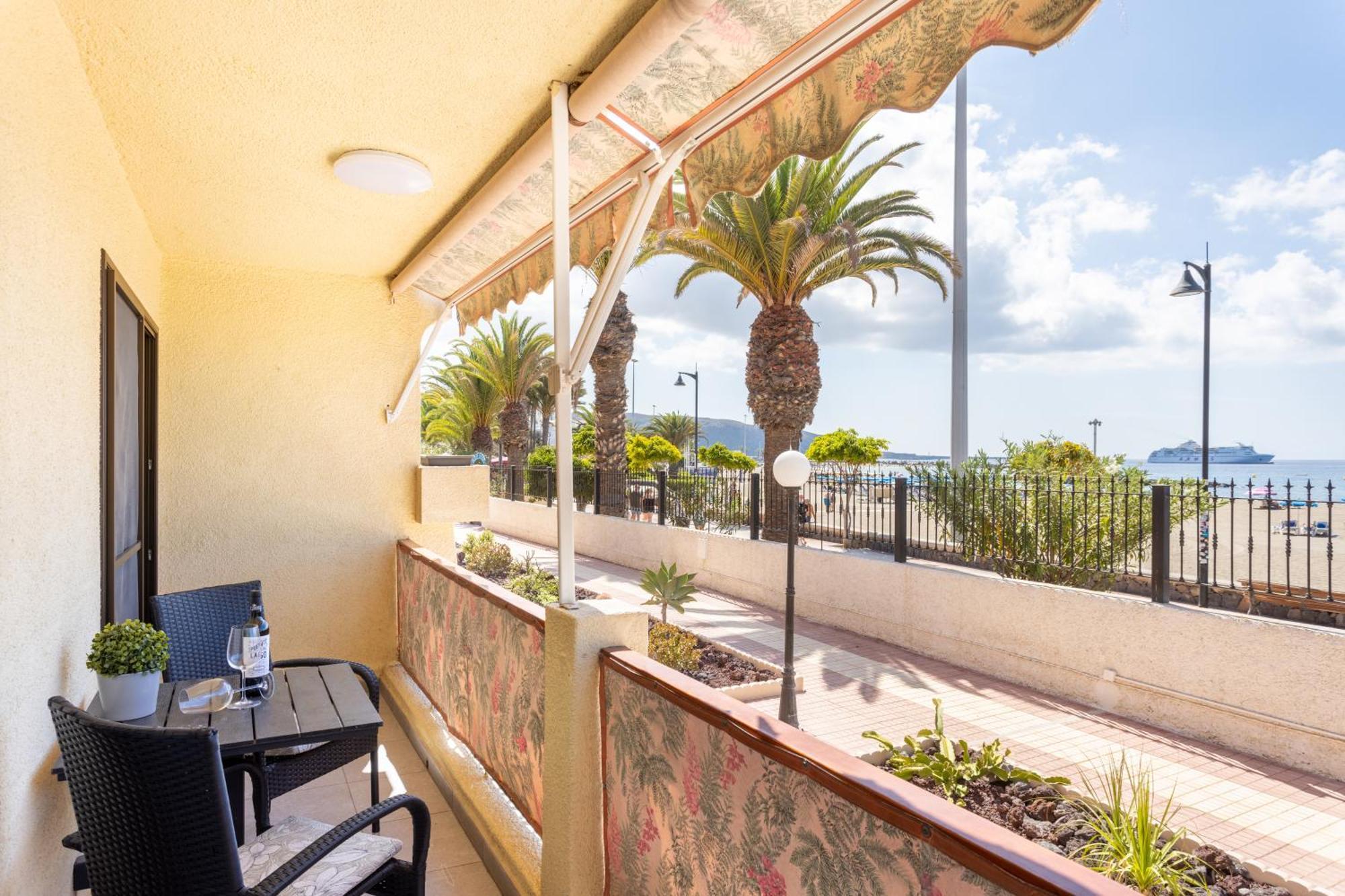 Frontline Playa Las Vistas With Pool, Parking, Sea ロスクリスティアーノス エクステリア 写真